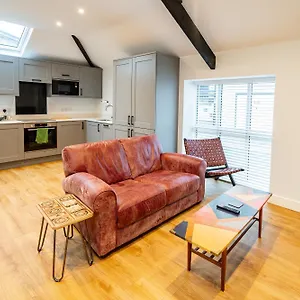 Town Center Duplex 6 , Harrogate United Kingdom