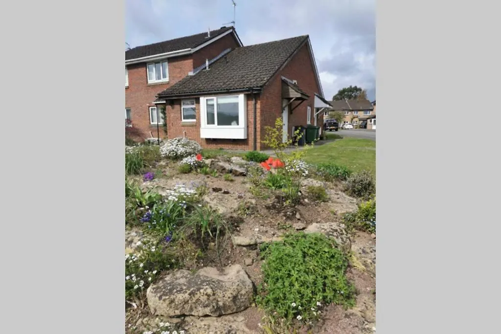 Apartamento Stylish Studio Bungalow, Close To Cardiff Centre